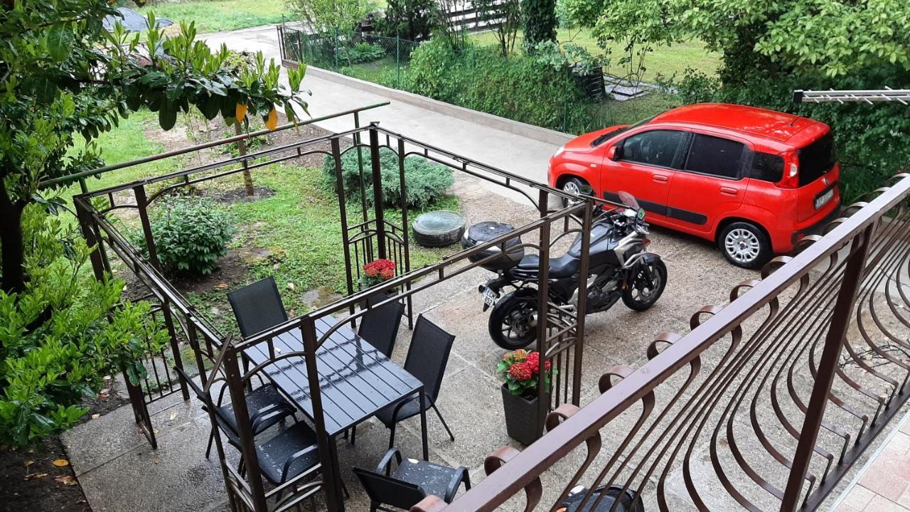 Apartman Mibel Zagreb Exterior foto